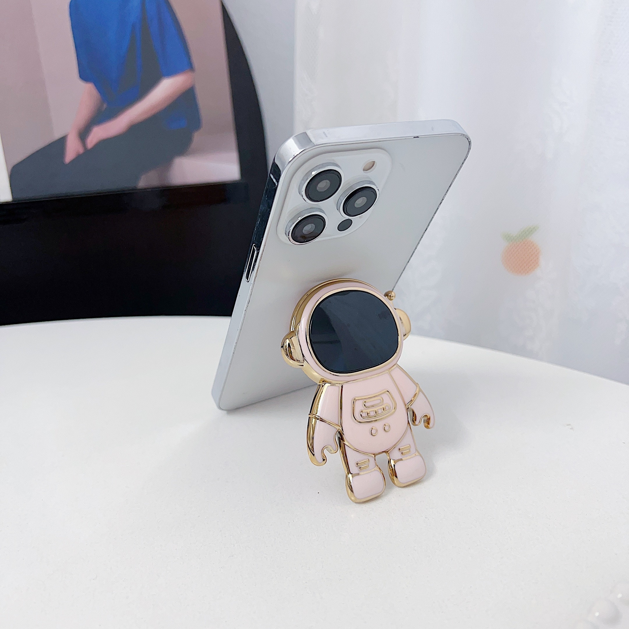 luxury glossy astronaut folding stand table phone holder stand details 1